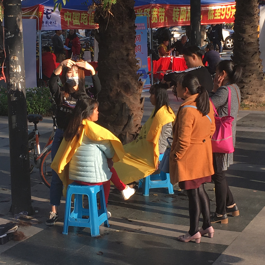 street hair dressers