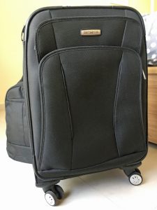 quality spinner luggage is a must buy before moving abroad